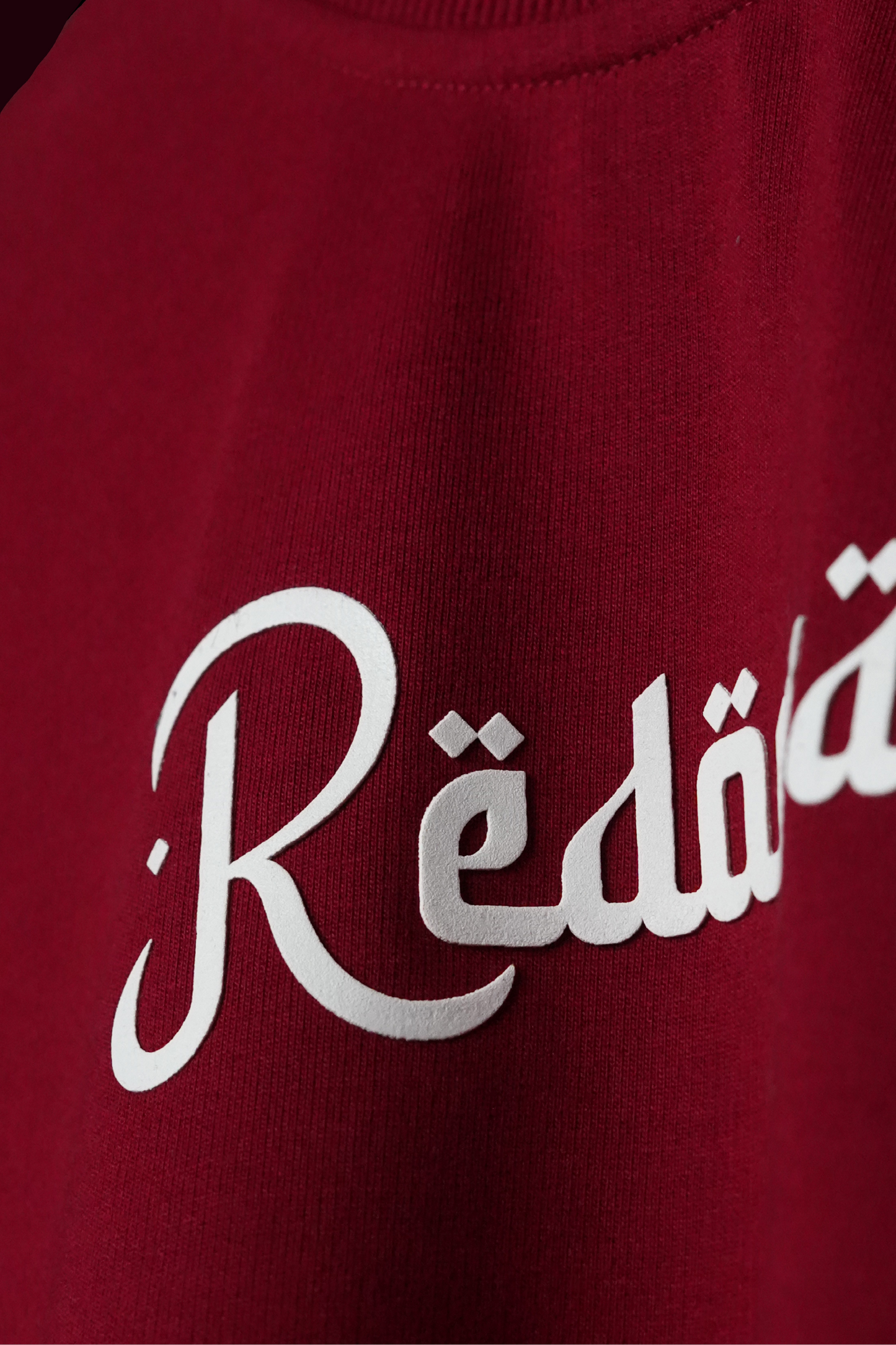 ARABIC TEE IN CRIMSON RED T-SHIRT