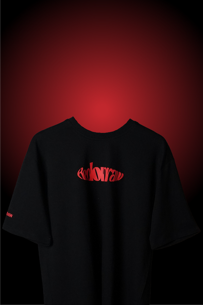 HEART KNOWS IN BLACK T-SHIRT