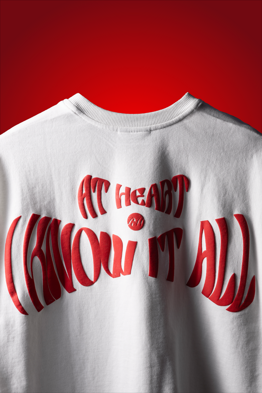 HEART KNOWS T-SHIRT