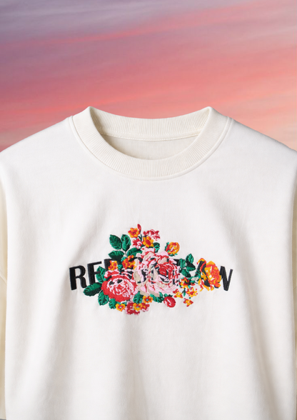 FLORAL EMBLEM EMBROIDERY T-SHIRT